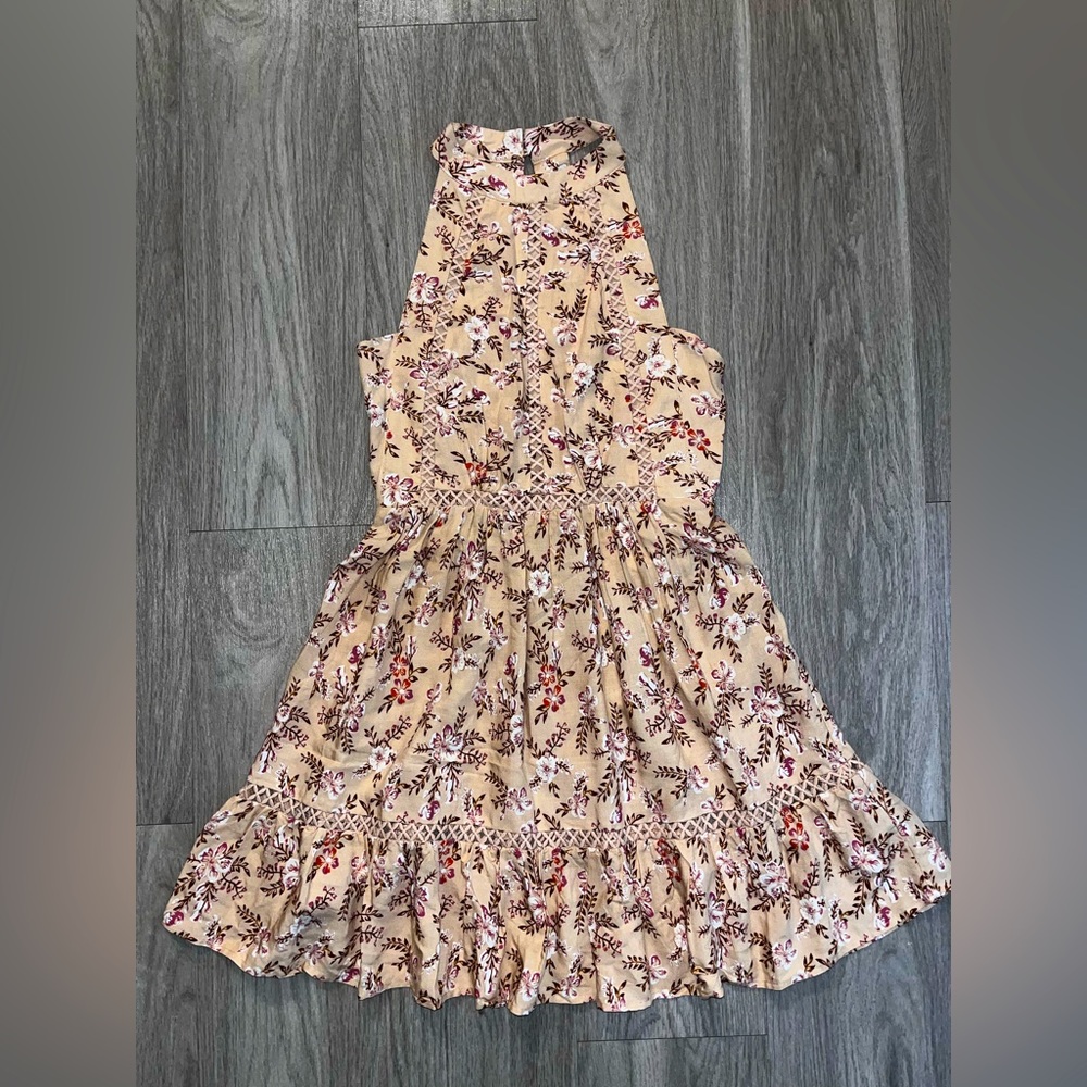 Sunday Mi Amor Ruffled Tan Floral Dress Size XS NWT